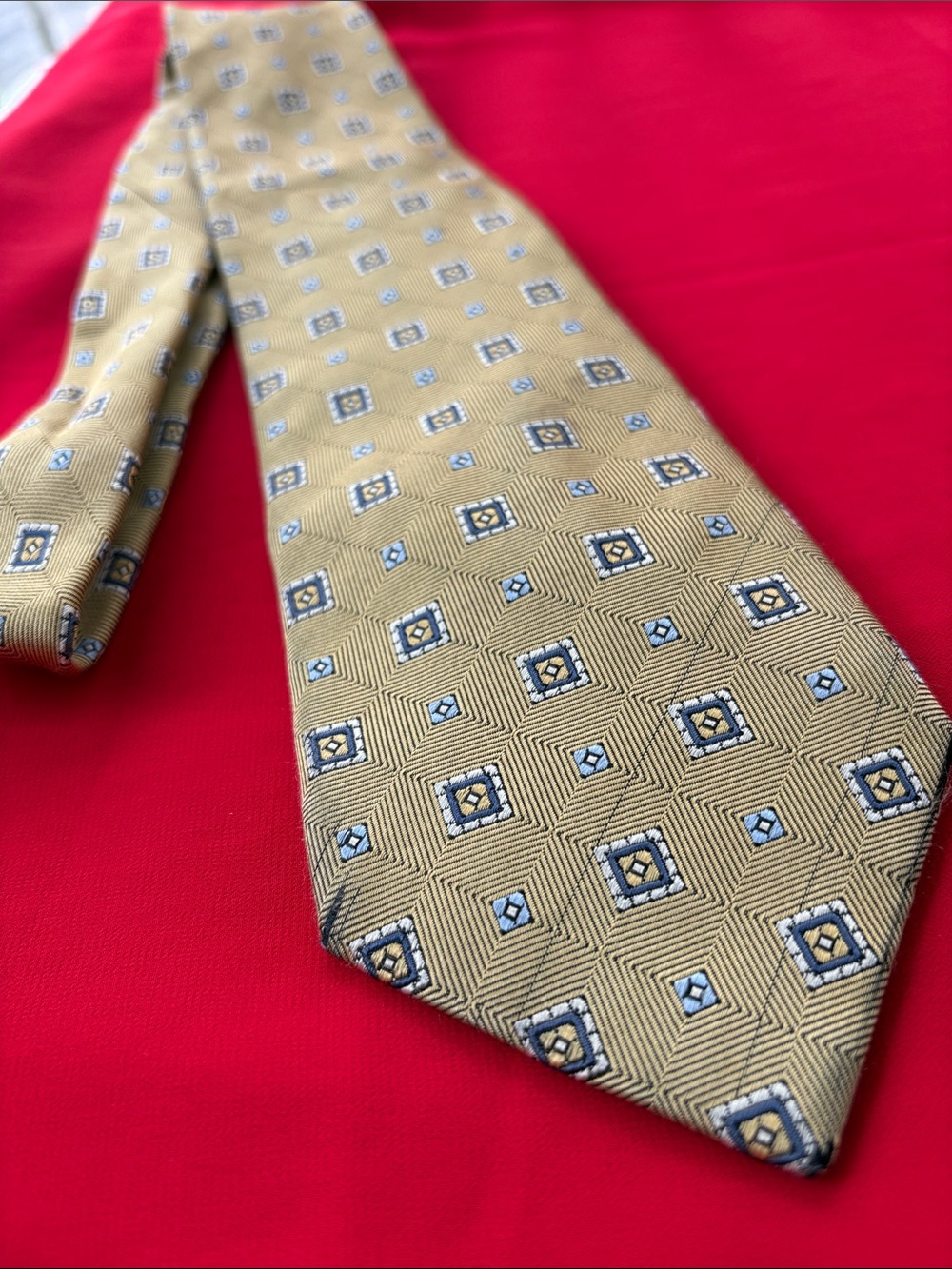 Jos. A. Bank silk tie!